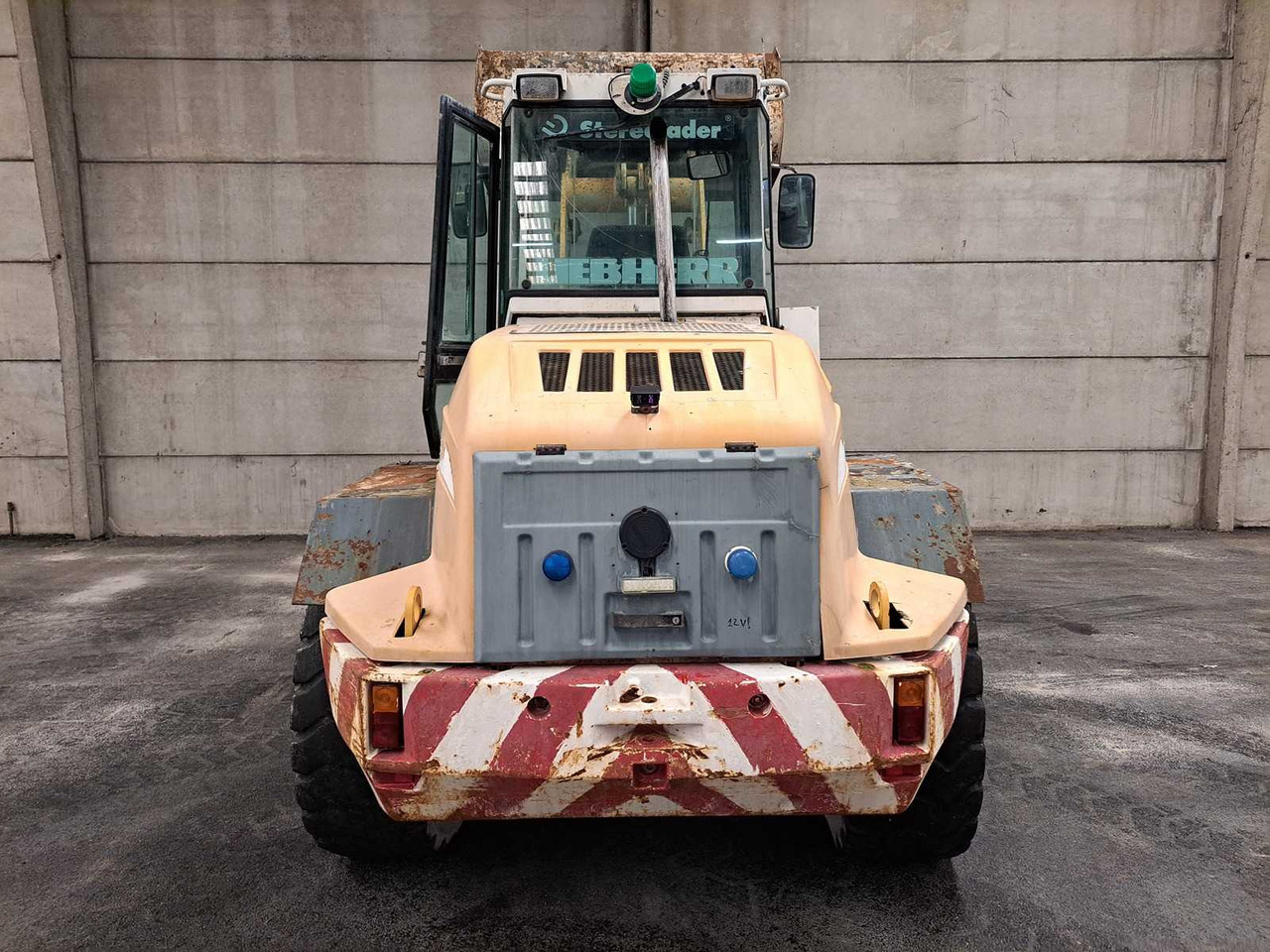 Chargeuse sur pneus 2002 LIEBHERR L514 SHOVEL