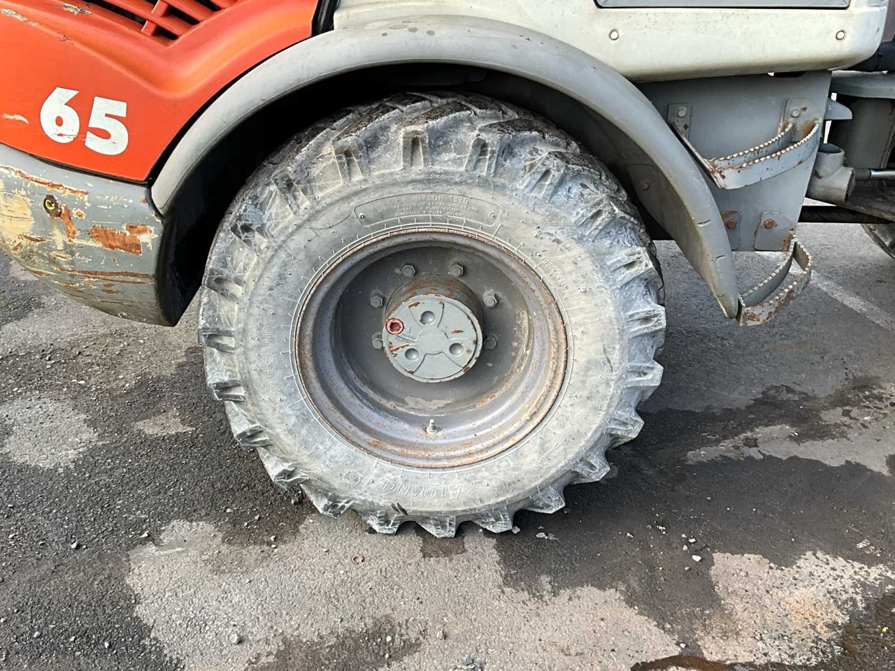 Chargeuse sur pneus 2003 ATLAS 65 SHOVEL