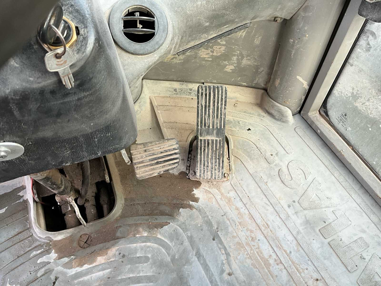 Chargeuse sur pneus 2003 ATLAS 65 SHOVEL