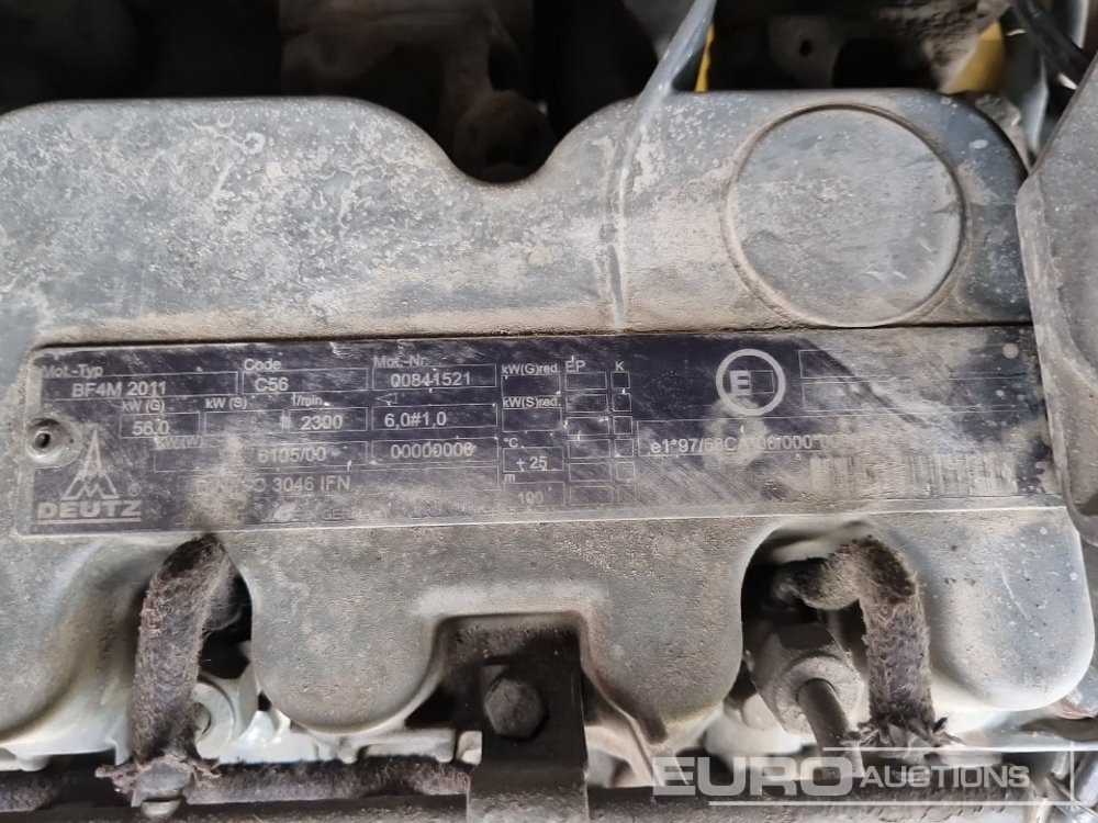 Chargeuse sur pneus 2003 Kramer 580