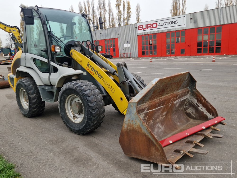 Chargeuse sur pneus 2003 Kramer 580