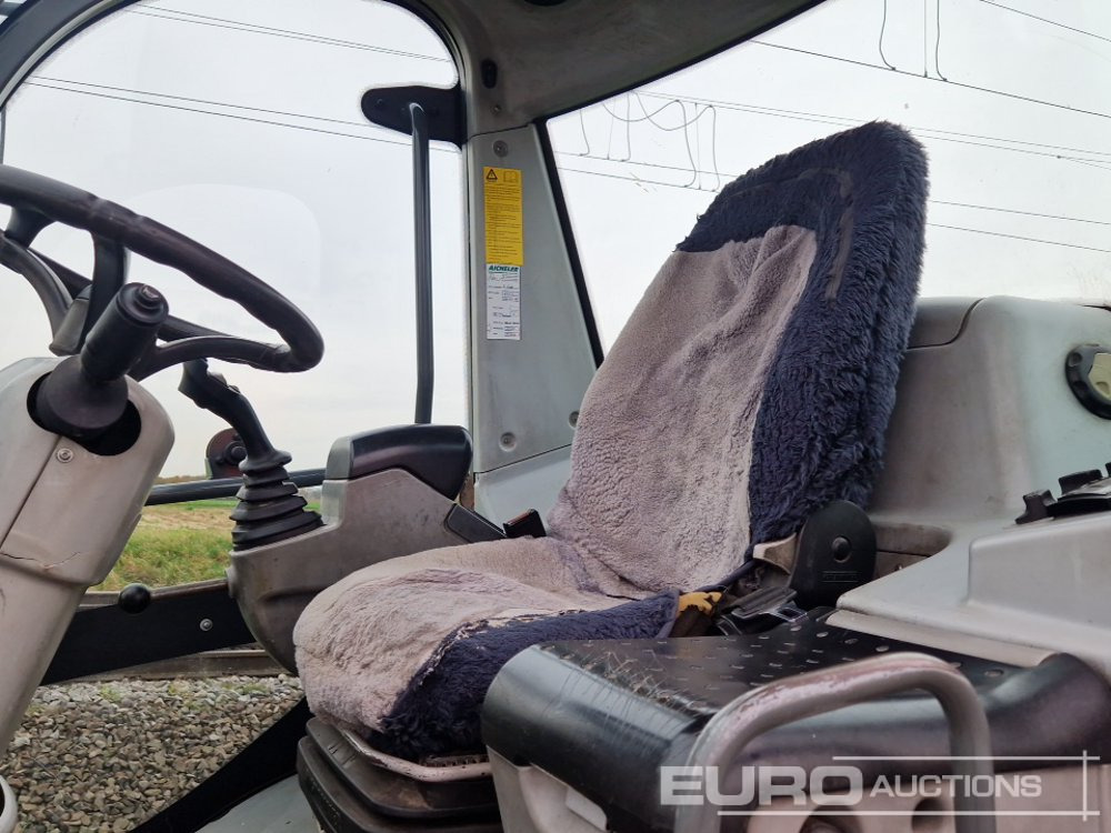 Chargeuse sur pneus 2003 Kramer 580