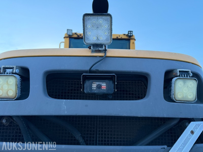 Chargeuse sur pneus 2004 Volvo L90E - Sentralsmøring - Ny motor