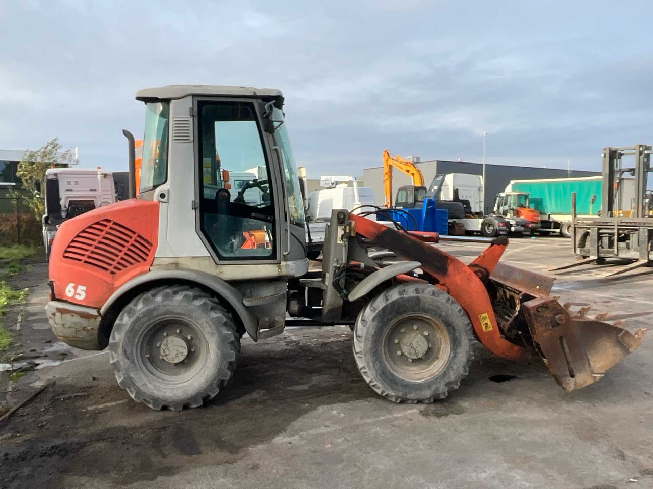 Chargeuse sur pneus 2007 ATLAS 65 SHOVEL