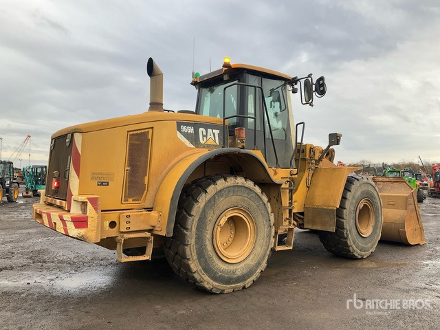 Chargeuse sur pneus 2007 Cat 966 H