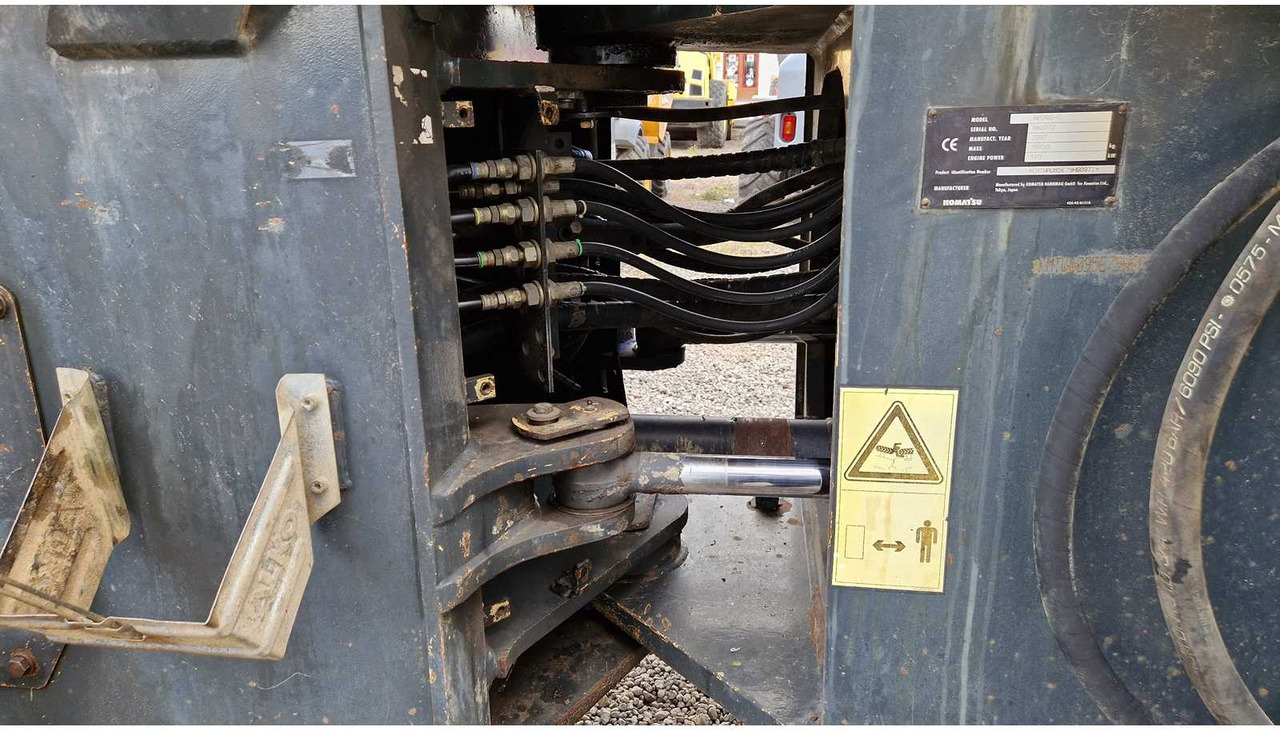 Chargeuse sur pneus 2007 KOMATSU WA380-6 WHEELED LOADER