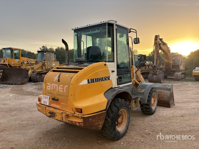 Chargeuse sur pneus 2007 Liebherr L506 Wheel Loader
