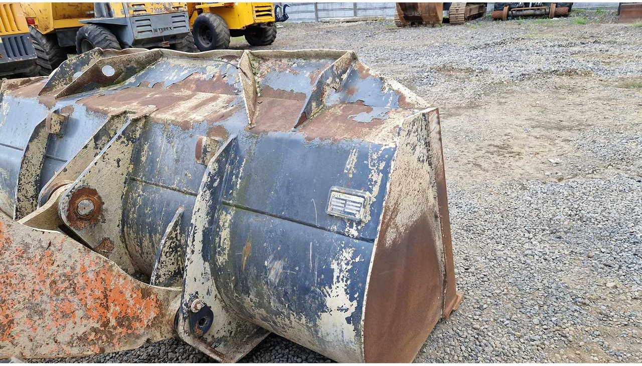 Chargeuse sur pneus 2010 DOOSAN DL200 WHEELED LOADER