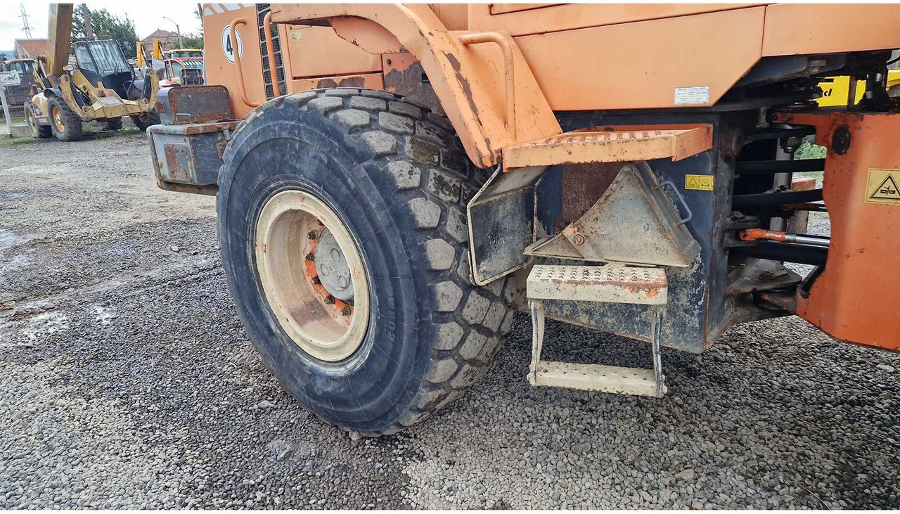 Chargeuse sur pneus 2010 DOOSAN DL200 WHEELED LOADER
