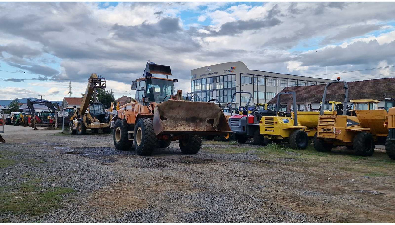 Chargeuse sur pneus 2010 DOOSAN DL200 WHEELED LOADER