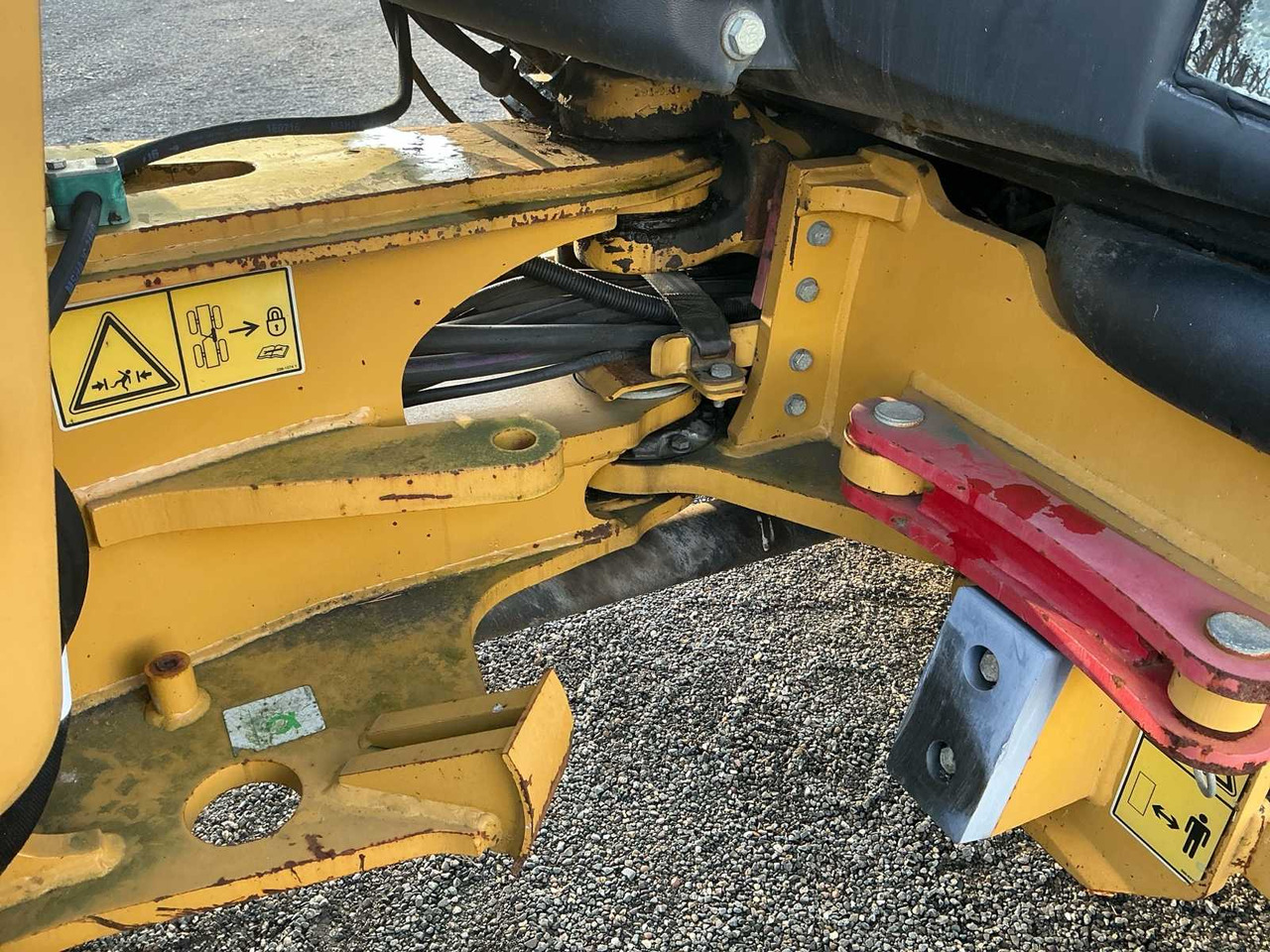 Chargeuse sur pneus 2011 CATERPILLAR 906H SHOVEL