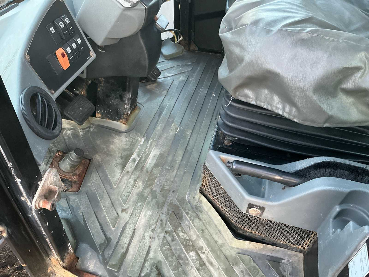 Chargeuse sur pneus 2011 CATERPILLAR 924H SHOVEL