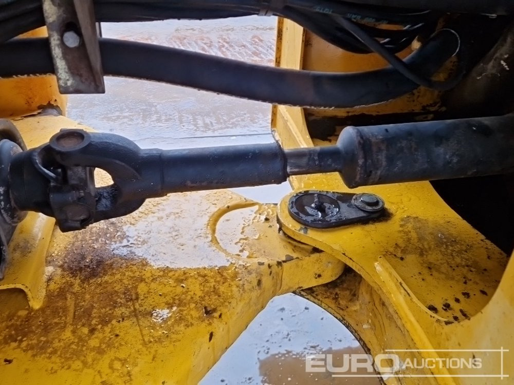 Chargeuse sur pneus 2011 JCB 416