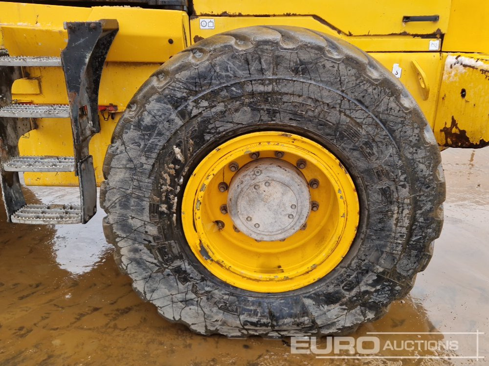 Chargeuse sur pneus 2011 JCB 416