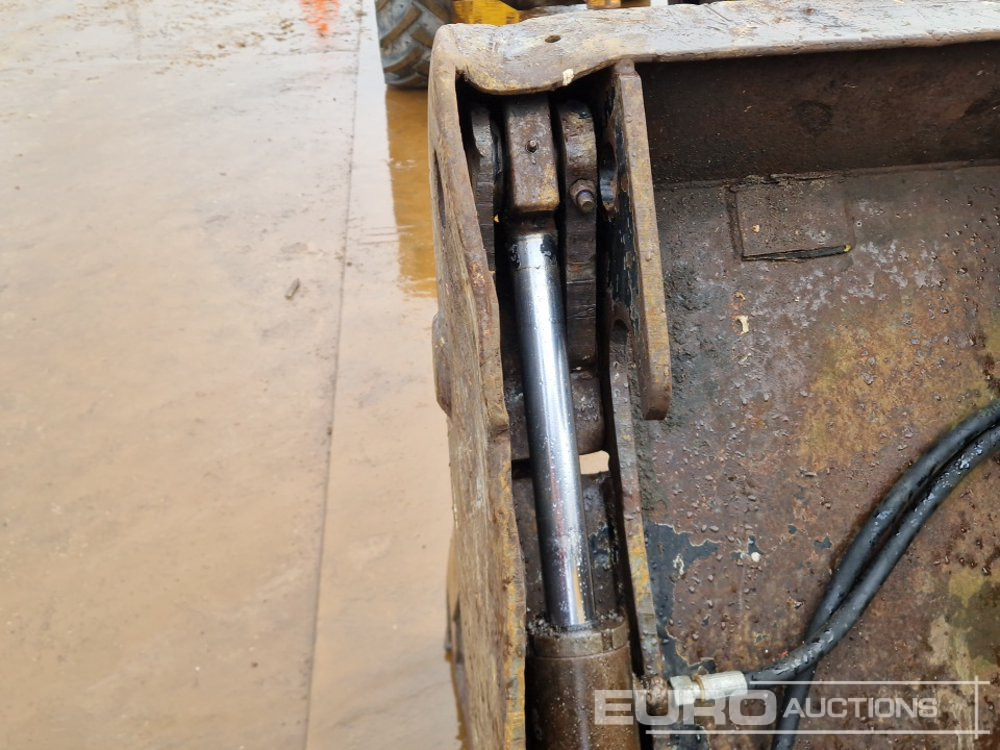 Chargeuse sur pneus 2011 JCB 416