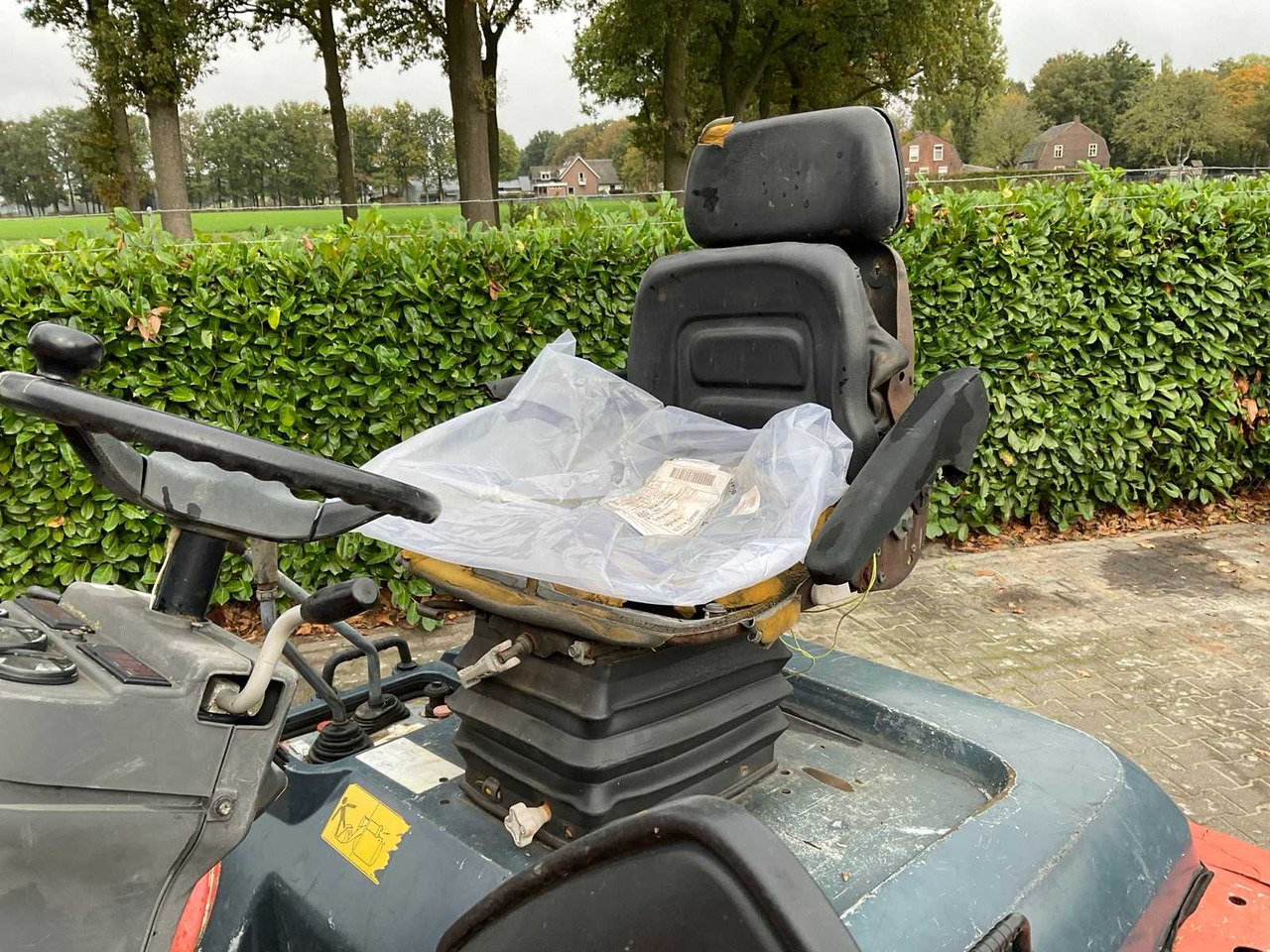 Chargeuse sur pneus 2011 KUBOTA R520NH SHOVEL