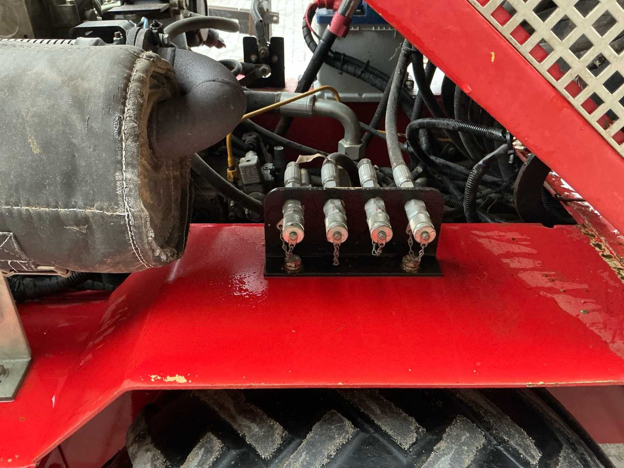 Chargeuse sur pneus 2011 MACKS 333 SHOVEL