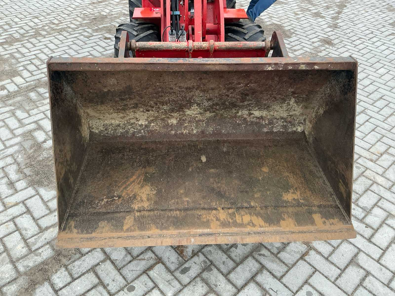 Chargeuse sur pneus 2011 MACKS 333 SHOVEL