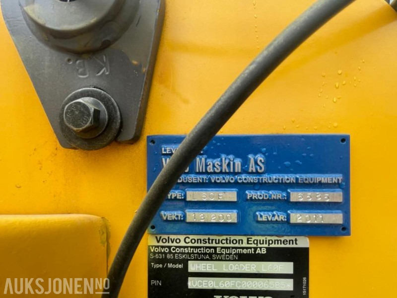 Chargeuse sur pneus 2011 VOLVO L60F HJULLASTER - SPAKSTYRING - NYE DEKK - BBS - 3-4 FUNKSJON - PALLEGAFLER - SKUFFE - KAMERA - MYE PÅKOSTET!