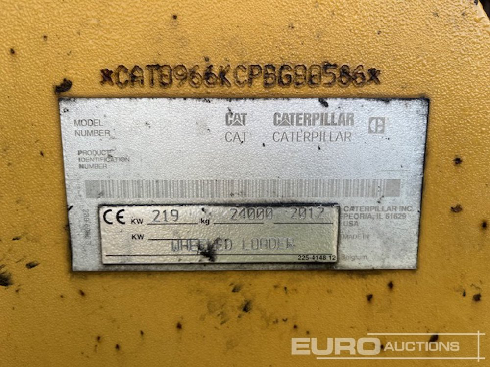 Chargeuse sur pneus 2012 CAT 966K