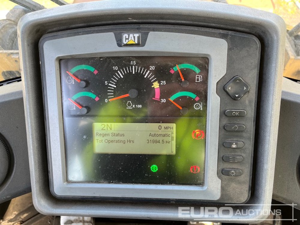 Chargeuse sur pneus 2012 CAT 966K