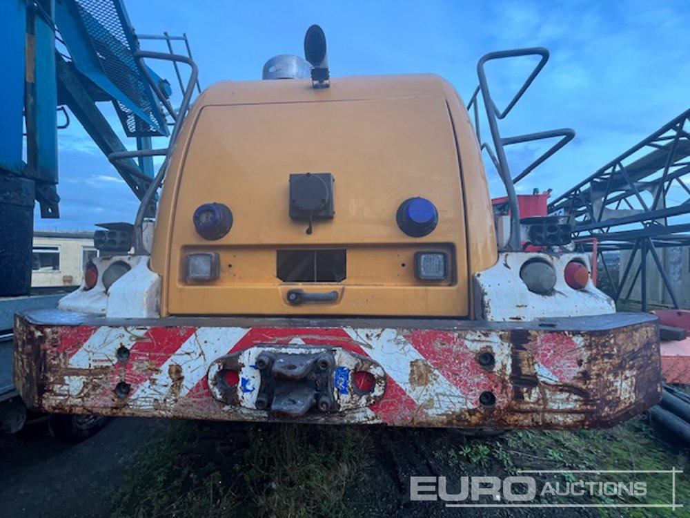 Chargeuse sur pneus 2012 Liebherr L566