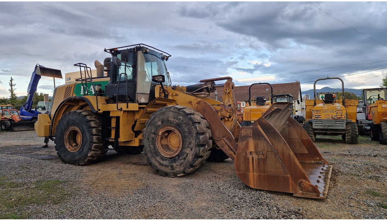 Chargeuse sur pneus 2013 CATERPILLAR 972K WHEELED LOADER