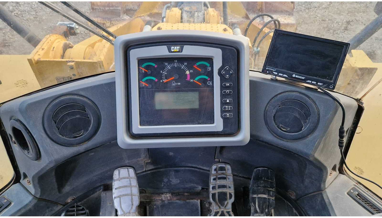 Chargeuse sur pneus 2013 CATERPILLAR 972K WHEELED LOADER