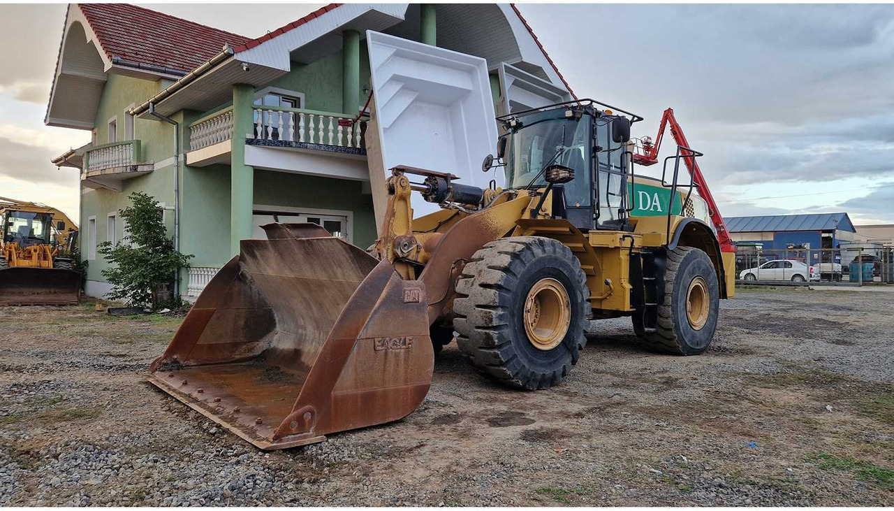 Chargeuse sur pneus 2013 CATERPILLAR 972K WHEELED LOADER