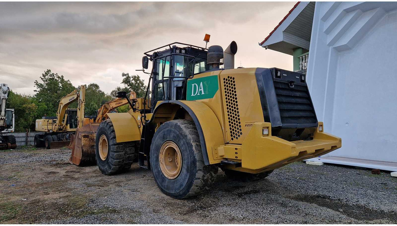 Chargeuse sur pneus 2013 CATERPILLAR 972K WHEELED LOADER