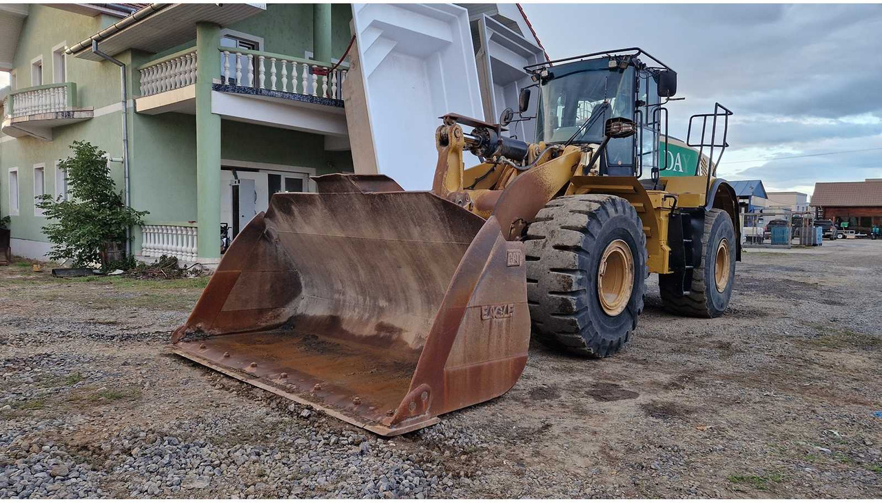 Chargeuse sur pneus 2013 CATERPILLAR 972K WHEELED LOADER