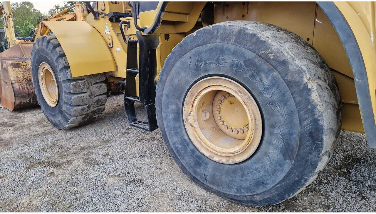 Chargeuse sur pneus 2013 CATERPILLAR 972K WHEELED LOADER