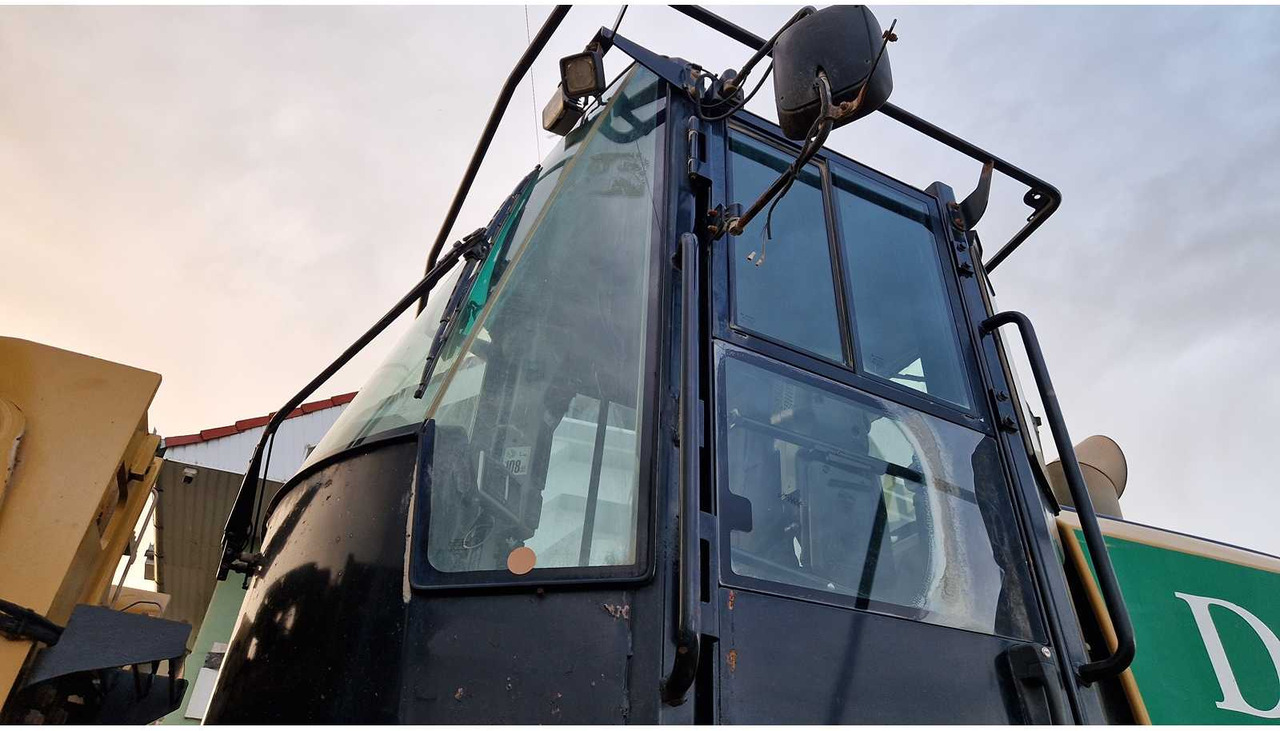 Chargeuse sur pneus 2013 CATERPILLAR 972K WHEELED LOADER