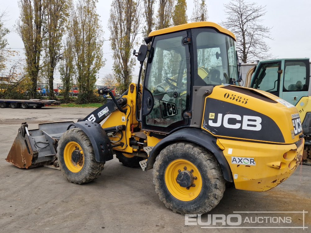 Chargeuse sur pneus 2013 JCB 409B