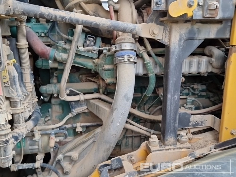 Chargeuse sur pneus 2013 Volvo L120G