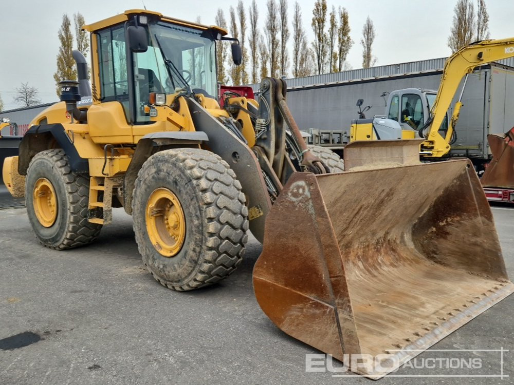 Chargeuse sur pneus 2013 Volvo L120G