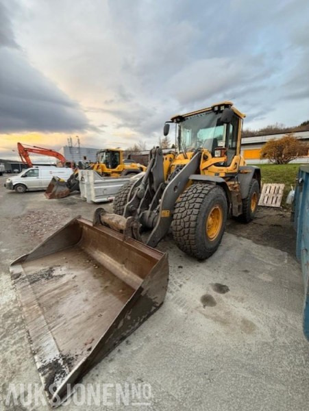 Chargeuse sur pneus 2013 Volvo L70G