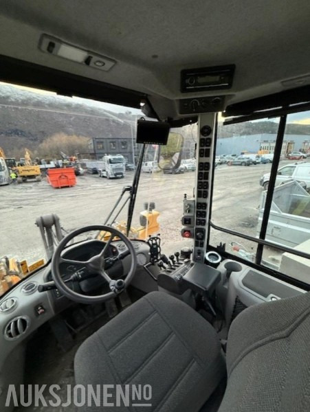 Chargeuse sur pneus 2013 Volvo L70G