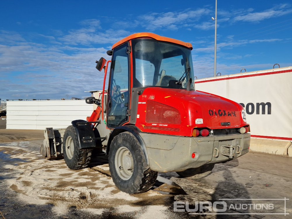 Chargeuse sur pneus 2014 JCB 406