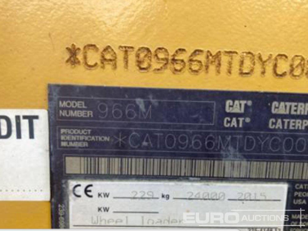 Chargeuse sur pneus 2015 CAT 966M