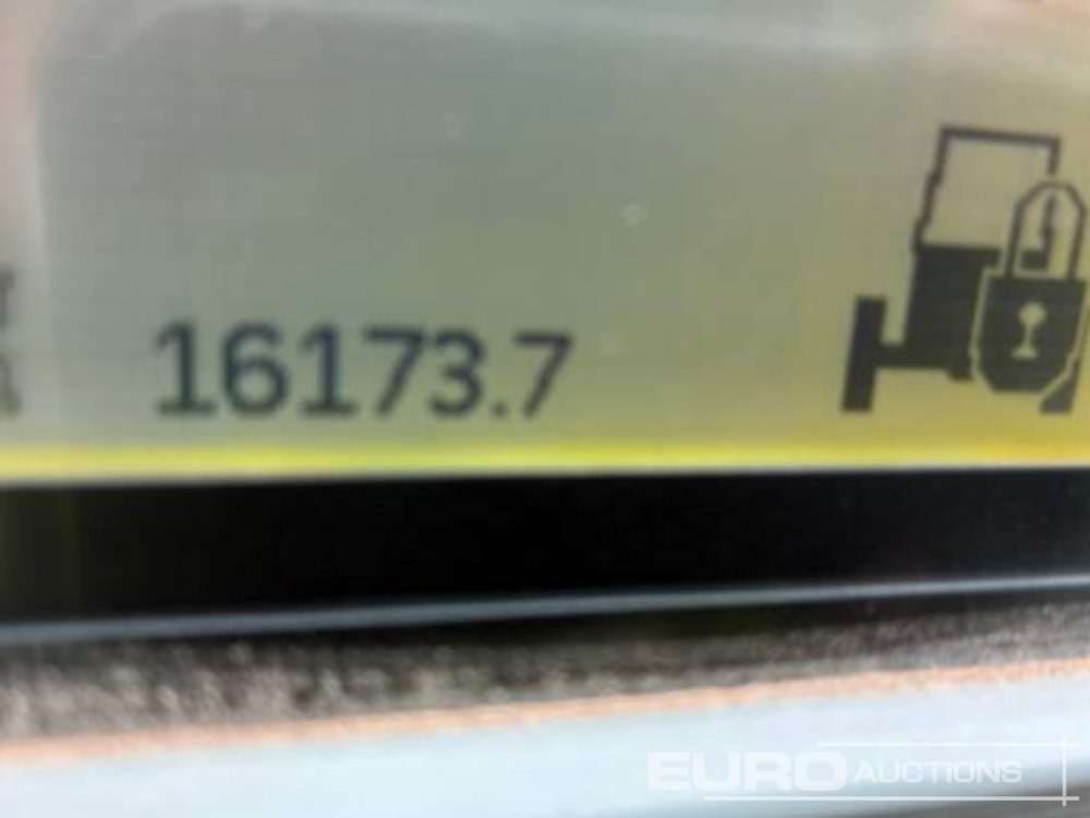 Chargeuse sur pneus 2015 CAT 966M