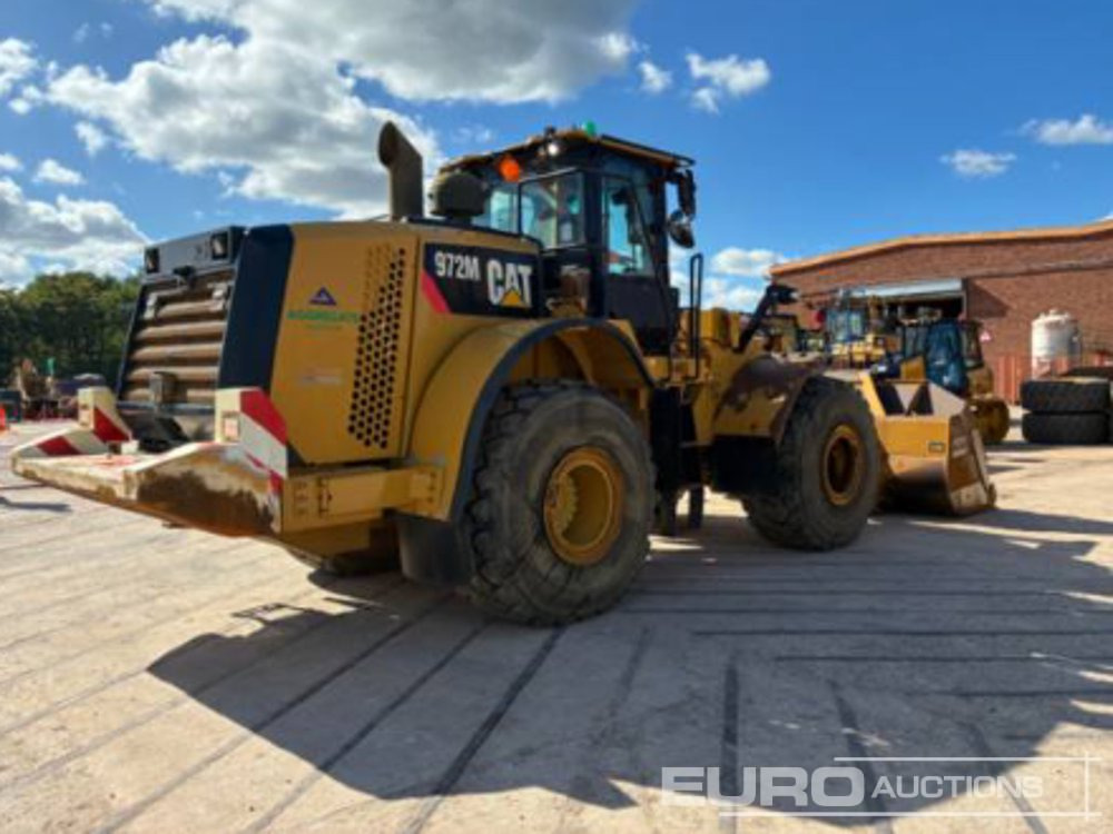 Chargeuse sur pneus 2015 CAT 972M