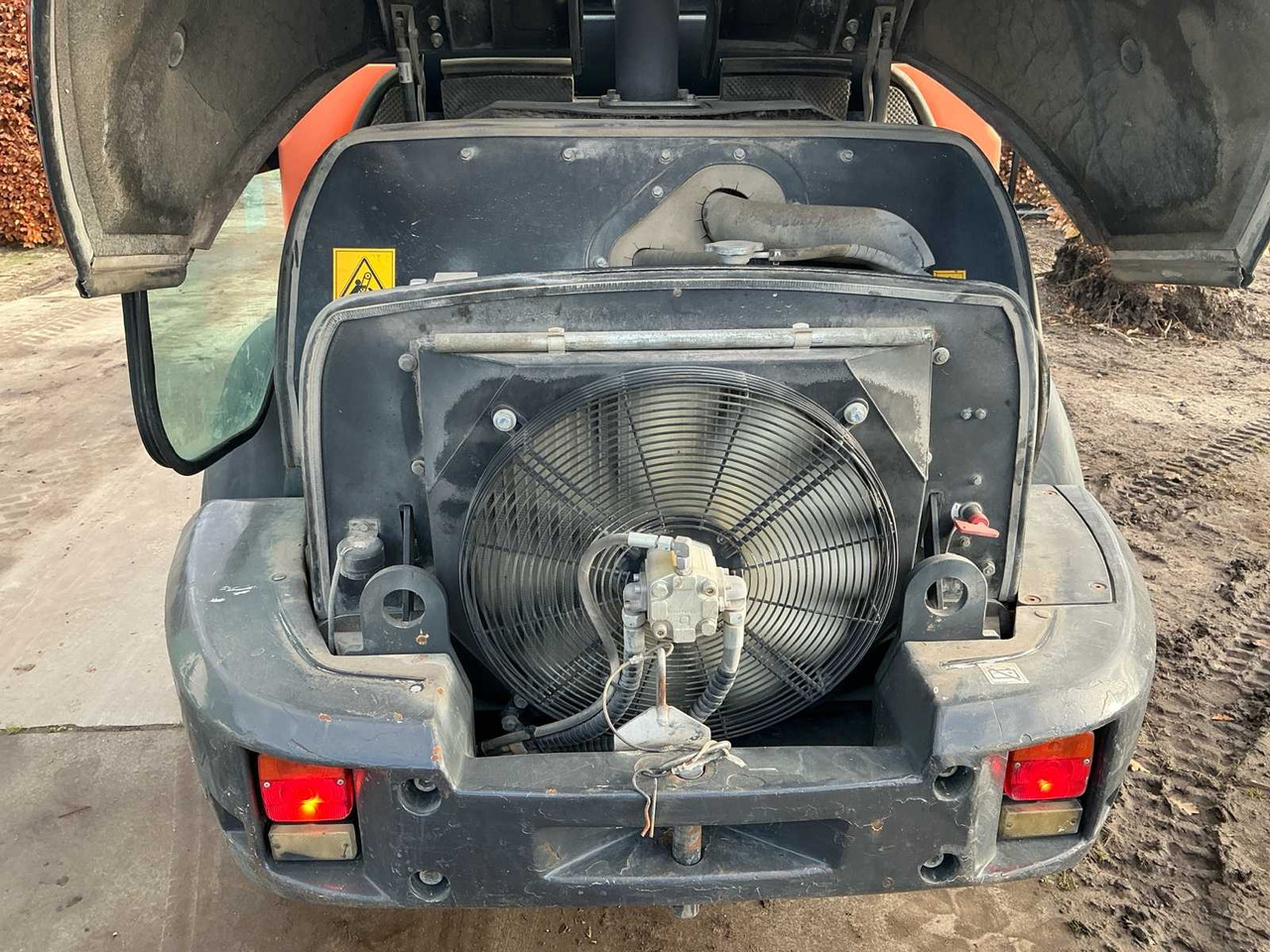 Chargeuse sur pneus 2015 KOMATSU WA70-7 SHOVEL