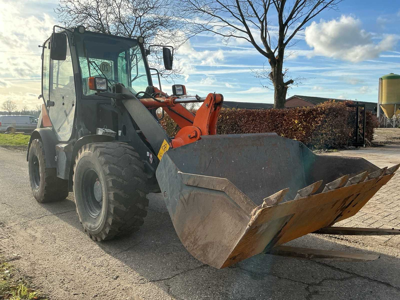 Chargeuse sur pneus 2015 KOMATSU WA70-7 SHOVEL