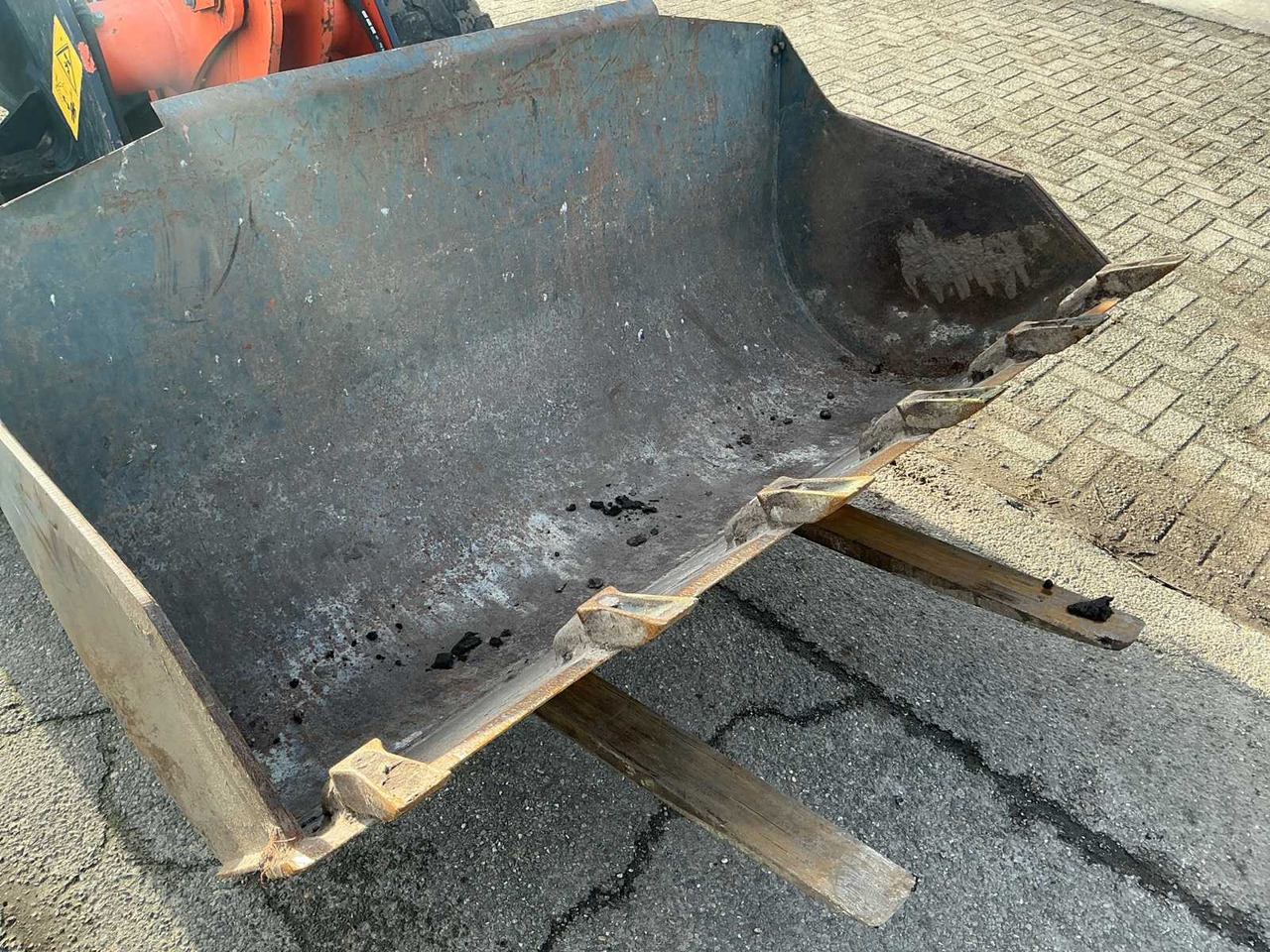 Chargeuse sur pneus 2015 KOMATSU WA70-7 SHOVEL