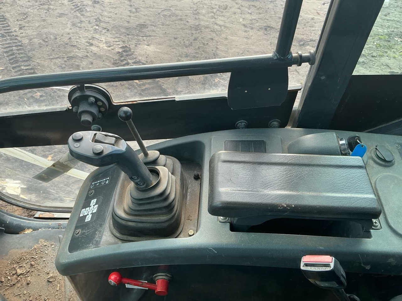 Chargeuse sur pneus 2015 KOMATSU WA70-7 SHOVEL