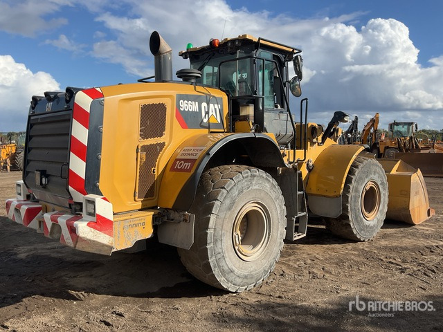 Chargeuse sur pneus 2016 Cat 966M Wheel Loader