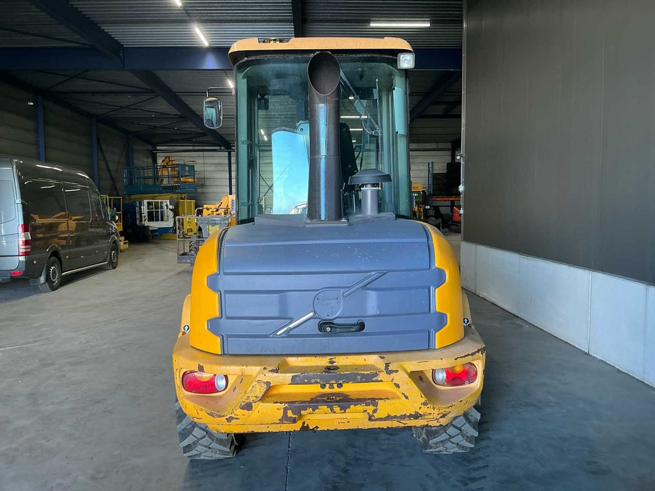 Chargeuse sur pneus 2016 VOLVO L30G SHOVEL