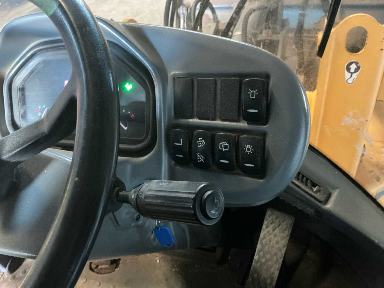 Chargeuse sur pneus 2016 VOLVO L30G SHOVEL