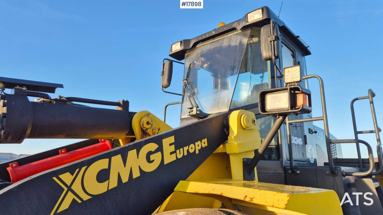 Chargeuse sur pneus 2016 XCMG LW 640 G